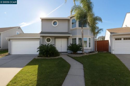 837 Oakwood Way, Oakley, CA, 94561-3040 | Card Image