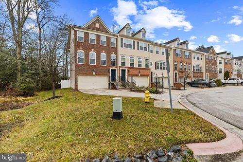 7544 Stonehouse Run Dr, GLEN BURNIE, MD, 21060-8468 | Card Image