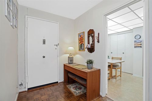 apt-401-500 High Point Dr, Hartsdale, NY, 10530-1122 | Card Image