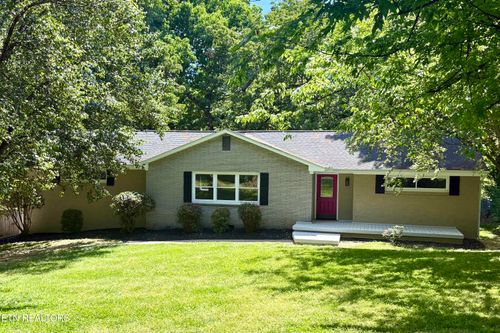 1613 Autry Way, Knoxville, TN, 37909 | Card Image