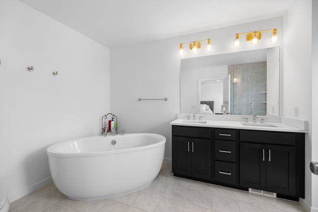 2946 Corston Rd, Condo with 4 bedrooms, 4 bathrooms and null parking in Ann Arbor MI | Image 23