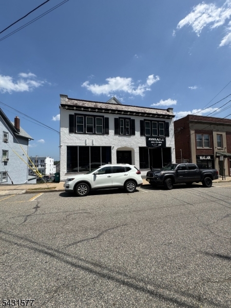 Commercial Lease in Boonton Town 2