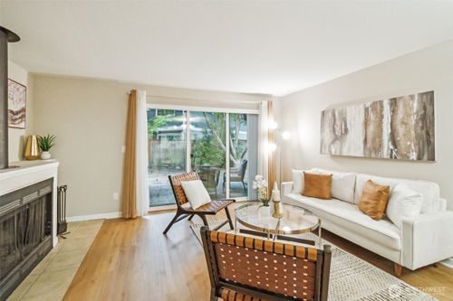 apt-2-13015 102nd Ln Ne, Kirkland, WA, 98034-8838 | Card Image