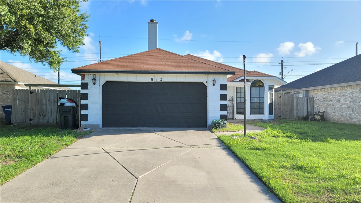 Mariana Dr, Corpus Christi, TX 78418