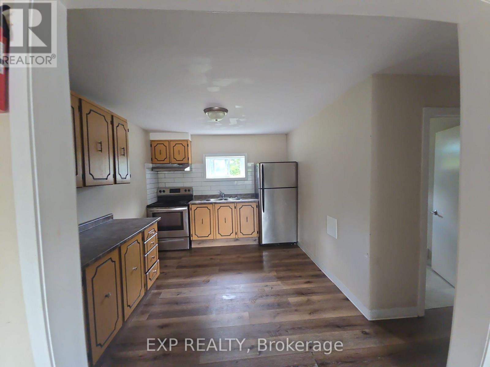Residential Lease in Haldimand (Dunnville) 3