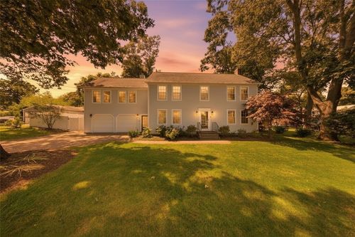 78 Riverside Dr, South Kingstown, RI, 02879-7133 | Card Image