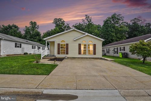 17 Cinnamon Dr, CONOWINGO, MD, 21918-1445 | Card Image