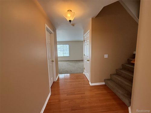 9032 Solitude Ln, Van Buren Twp, MI, 48111-4492 | Card Image