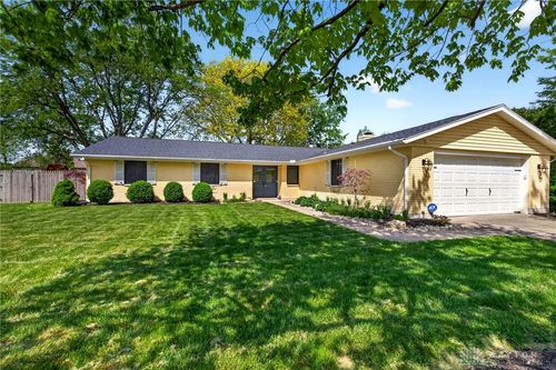 1180 Stillcreek Dr, Washingtn Twp, OH, 45458-3222 | Card Image