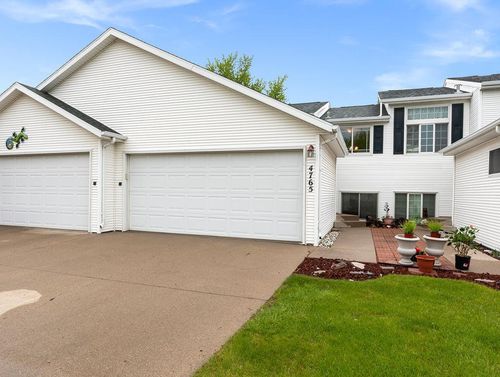 4765 10th Ave S, Fargo, ND, 58103-7221 | Card Image