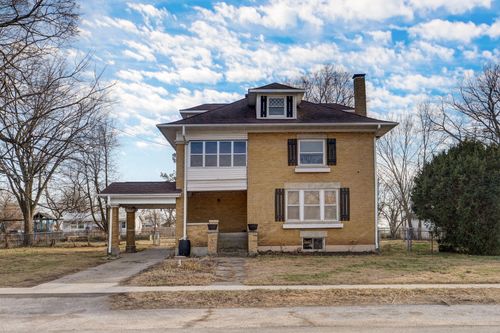 411 E Walker St, Ash Grove, MO, 65604-9045 | Card Image