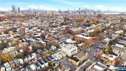 260 Ege Avenue, Jersey City, NJ, 07304 | Card Image