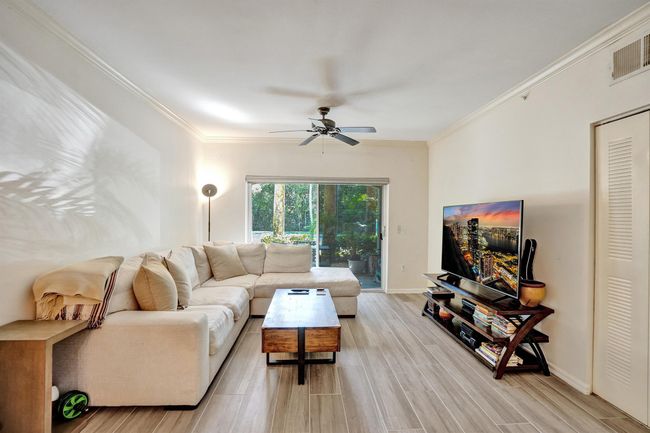 2113 Tuscany Way, Condo with 2 bedrooms, 2 bathrooms and null parking in Boynton Beach FL | Image 16