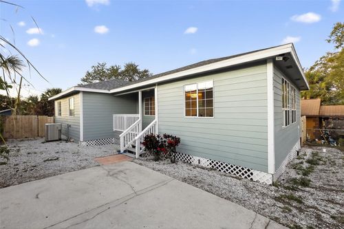 522 E Morgan St, Tarpon Springs, FL, 34689-4536 | Card Image