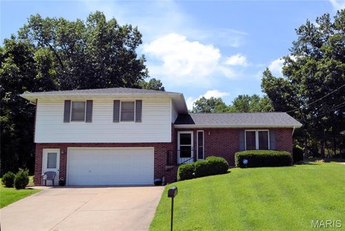 11 D Ville Pl, Hannibal, MO, 63401-2703 | Card Image