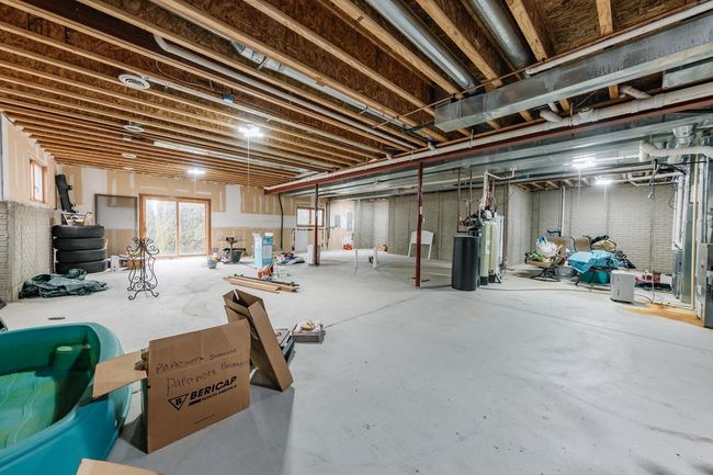 585 Overlook Pass, House other with 5 bedrooms, 4 bathrooms and null parking in Fredonia WI | Image 66