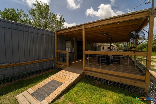 161 Morales Rd, House other with 2 bedrooms, 2 bathrooms and null parking in Seadrift TX | Image 4
