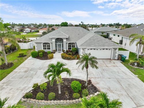 3332 22nd Pl, Cape Coral, FL, 33904-4425 | Card Image