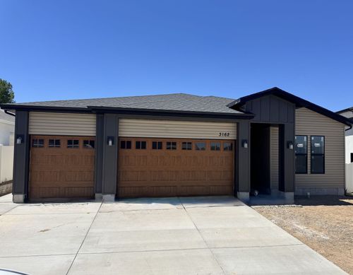 3162 Newcastle Cir, Elko, NV, 89801-2516 | Card Image