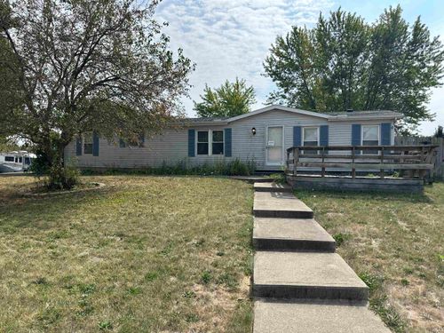 5620 Arapaho Trl, Fort Wayne, IN, 46825-2640 | Card Image