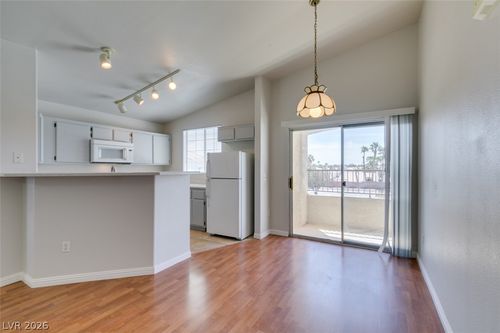 2079-1881 W W Alexander Road Road, North Las Vegas, NV, 89032 | Card Image