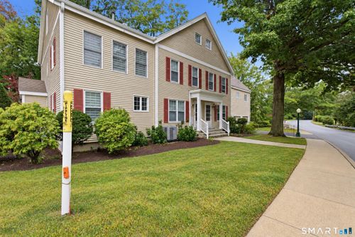 3-3 East Ct, Derby, CT, 06418-2638 | Card Image