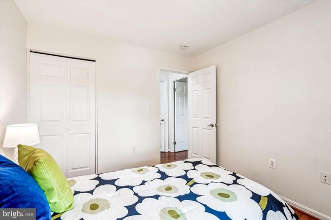 5521 Lakewhite Ct, Townhouse with 3 bedrooms, 4 bathrooms and null parking in FAIRFAX VA | Image 23