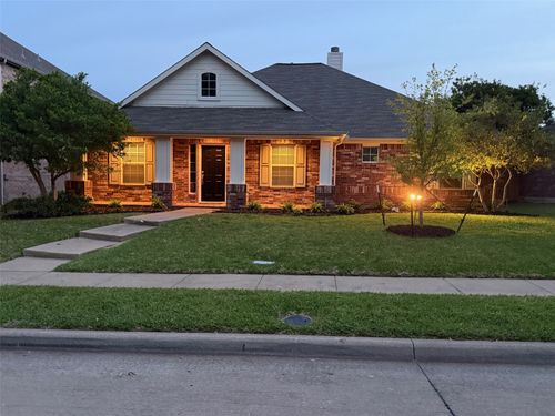 6405 Brownstone Dr, Mckinney, TX, 75070-7961 | Card Image