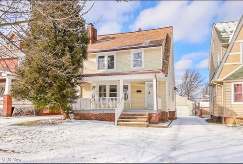 1016 Quilliams Road, Cleveland Heights, OH, 44121 | Card Image