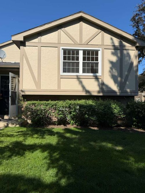 136 Brookwood Ct, Vernon Hills, IL, 60061-1938 | Card Image