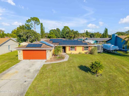 2425 Travelers Palm Dr, Edgewater, FL, 32141-4917 | Card Image