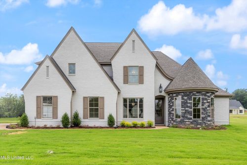 5147 Reserve Way, Hernando, MS, 38632-1054 | Card Image