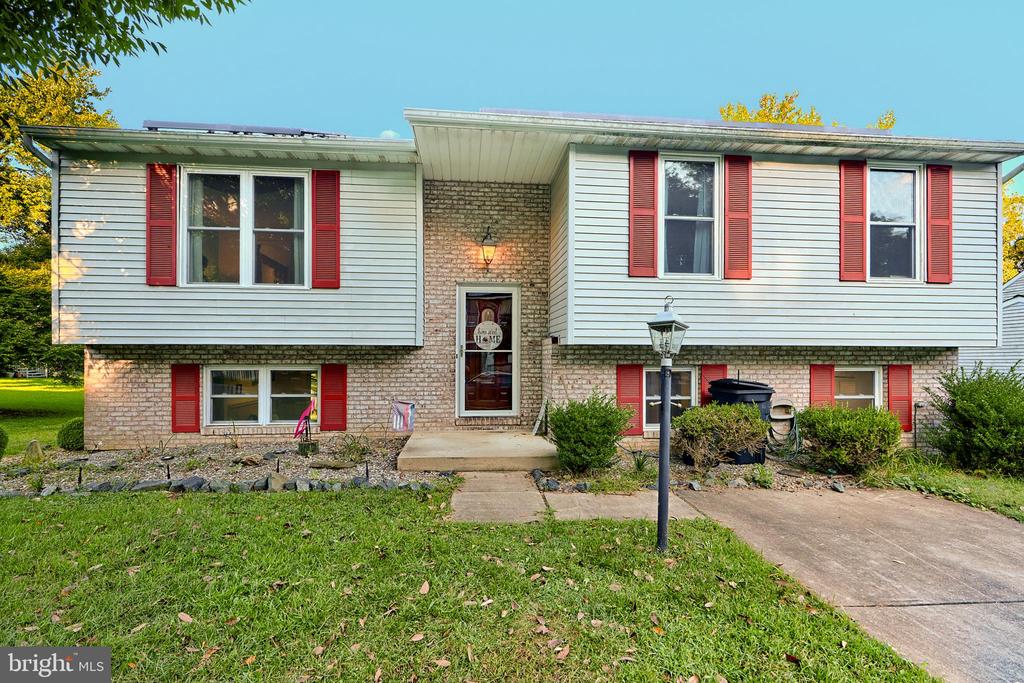 Buckingham Ct, Abingdon, MD 21009