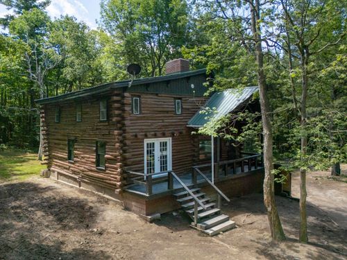 482 Bailey Rd, Washington, NH, 03280-8801 | Card Image