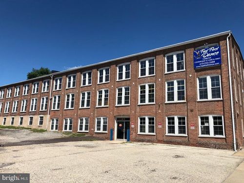 ste-103-710 Wheatland St, Phoenixville, PA, 19460-3988 | Card Image