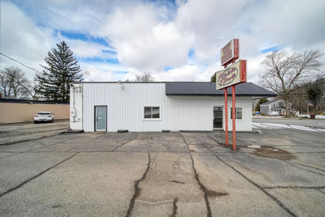 100 Elizabeth St, Home with 0 bedrooms, 1 bathrooms and null parking in Parma MI | Image 4