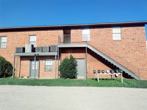 unit-d-233 W Mccart St, Krum, TX, 76249-5561 | Card Image