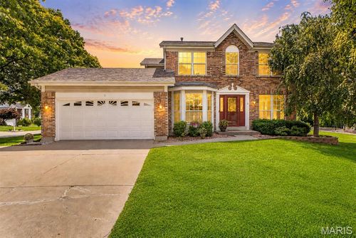 2 Cotillion Ct, O Fallon, MO, 63368-8131 | Card Image