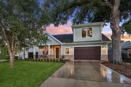 1607 Althea Dr, Houston, TX, 77018-5101 | Card Image