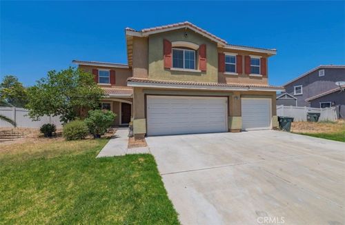 2454 Forest Grove Ln, Perris, CA, 92571-4047 | Card Image