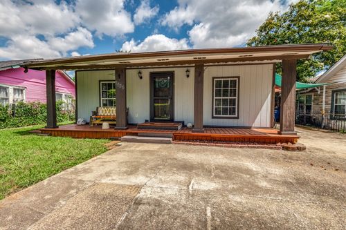 2435 Sharon St, Dallas, TX, 75211-5442 | Card Image