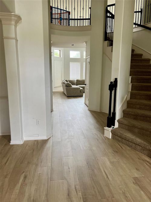 14442 Mountain Cliff Ln, Houston, TX, 77044-1247 | Card Image