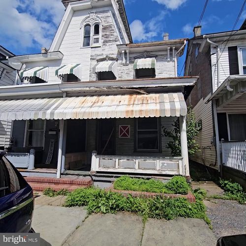 15 N 7th St, SHAMOKIN, PA, 17872-5333 | Card Image