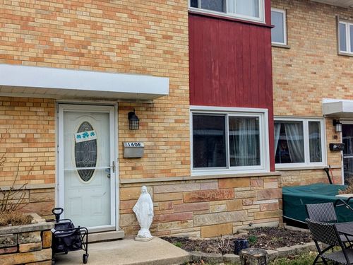 160 E Northwest Hwy, Des Plaines, IL, 60016-2273 | Card Image