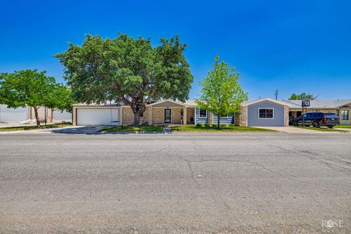 203 E 12th St, Big Lake, TX, 76932-3122 | Card Image