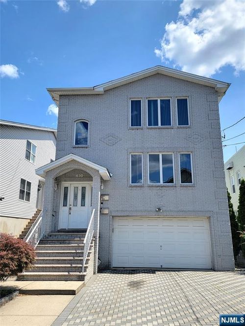 430 Elm Street, Kearny, NJ, 07032 | Card Image