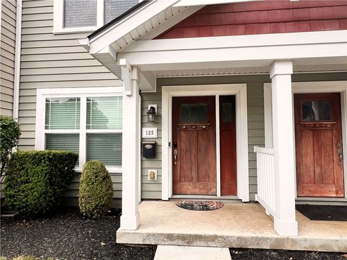 125 Rubicon St, Dayton, OH, 45409-2720 | Card Image