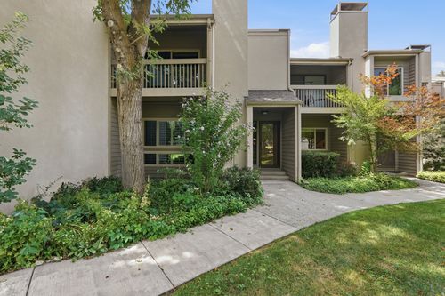 5647 S Park Pl E, Holladay, UT, 84121 | Card Image
