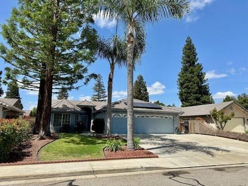 315 S Citrus Court, Visalia, CA, 93292 | Card Image