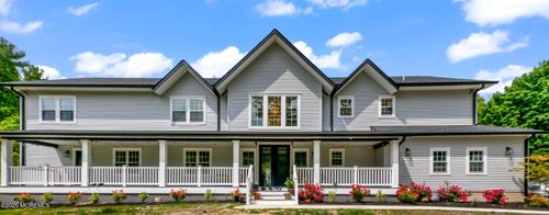 832 Holmdel Rd, Holmdel, NJ, 07733-1701 | Card Image